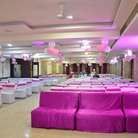 Hotel Radiance Gwalior Extérieur photo